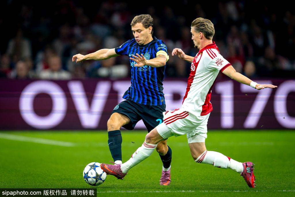 3-0完胜莱切！“西门”进球前德甲金靴破荒，AC米兰回归正轨节奏